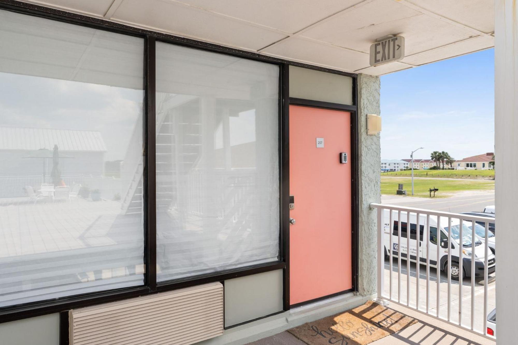 Cozy 1-Bedroom Condo With Pool Access In Ocean Isle Beach Exteriör bild